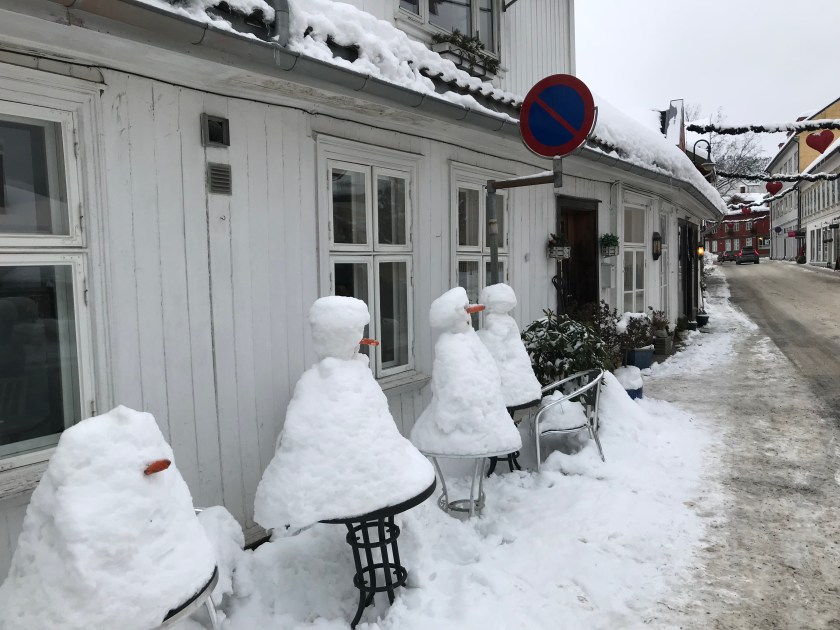 gCTUHo%RShqWiLYHmekvgg