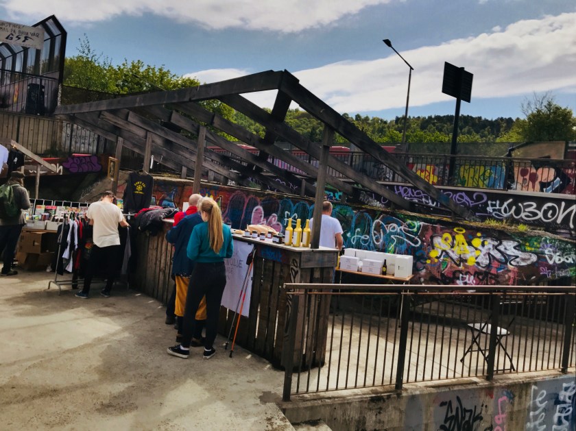 13E9FEF3-4CF4-42BD-B28B-C2EE2E2E3199