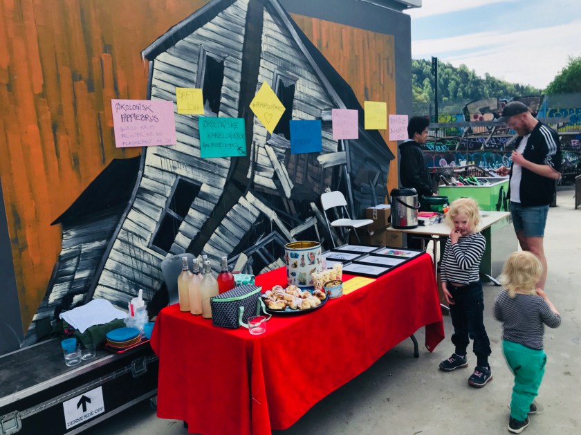 8CFC3AAE-335C-4978-AB8D-587C236C356B