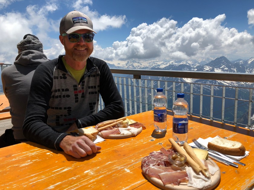 E175324B-5733-4950-B1E9-7EFA77213807