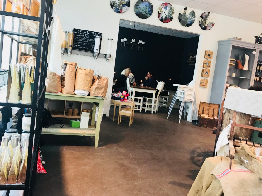 41DF120F-EC96-4DB9-B10C-C424A1618987