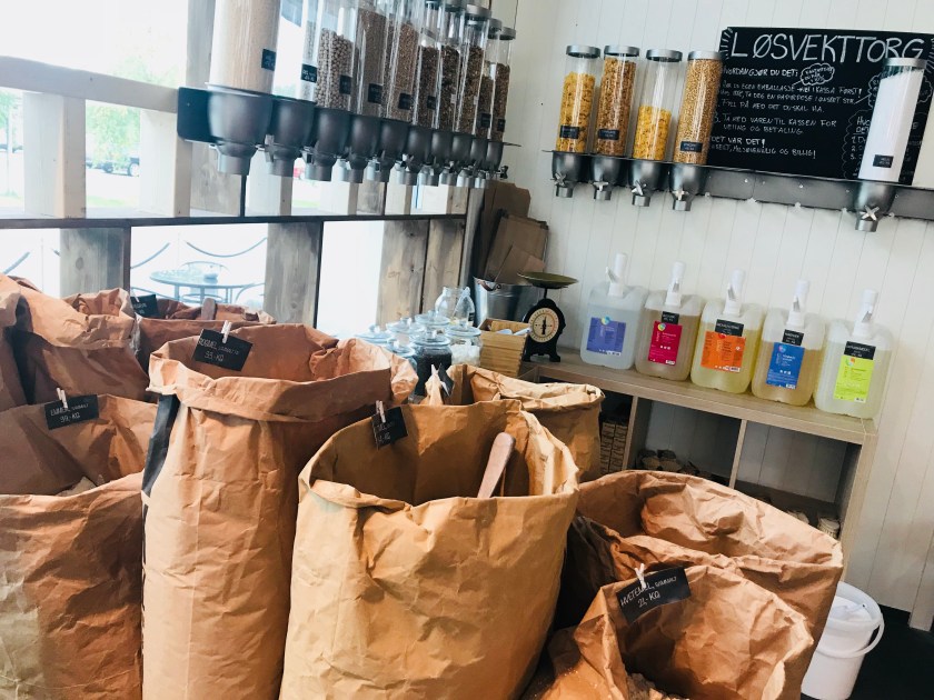 A9C13B04-C41C-4DF6-845D-6C30EA27A24C