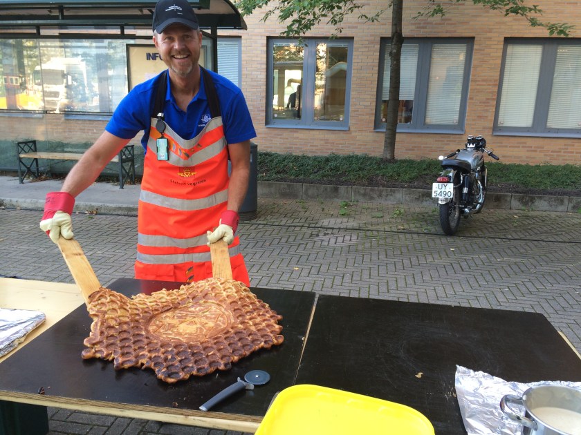 2DCEC173-B6AF-4F8F-9648-0F2B35F9B855