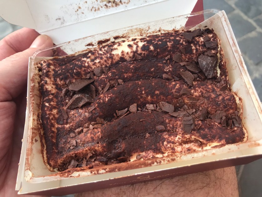 551F8AB8-55D0-4610-A1E9-70AE5362BB6F