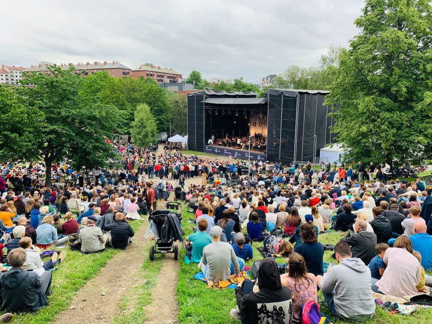 5C29B322-224F-454C-A1A9-120E9586A670