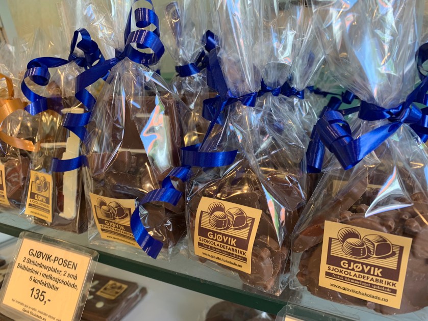 8AED2ECF-8E2F-43DE-AB01-BC36D9BD5364