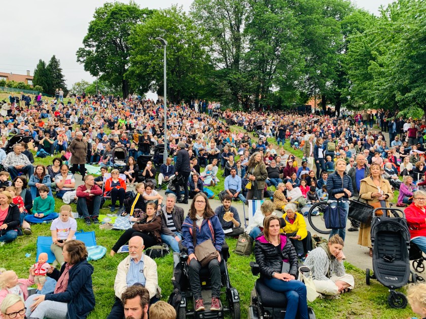 91D6FA59-919E-4B4F-85B8-EE82EBD8850B