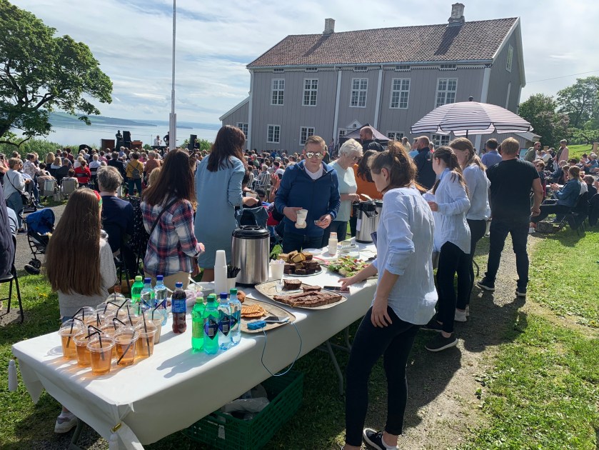 D38D84A1-BE0C-45D2-84F0-8B7E9550B8CE