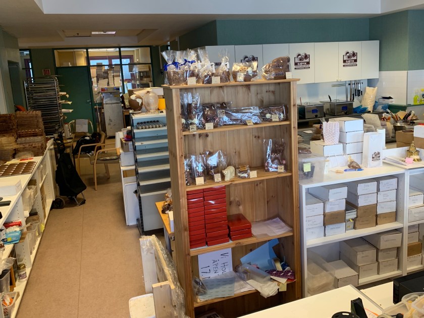 EBAFB9B7-867E-41B9-B798-D87113AB1A25