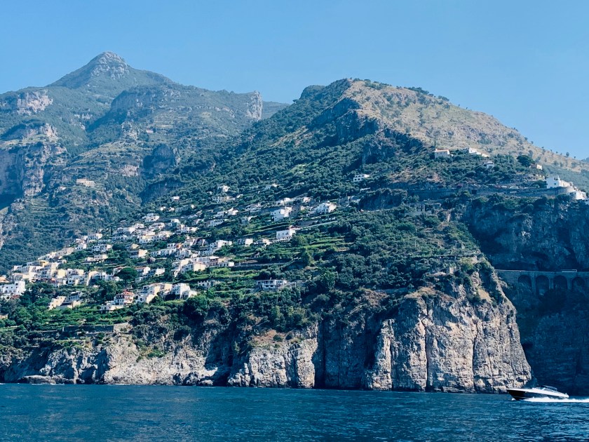 19ACCCBD-CA0C-40F3-816F-1B4D54F49984