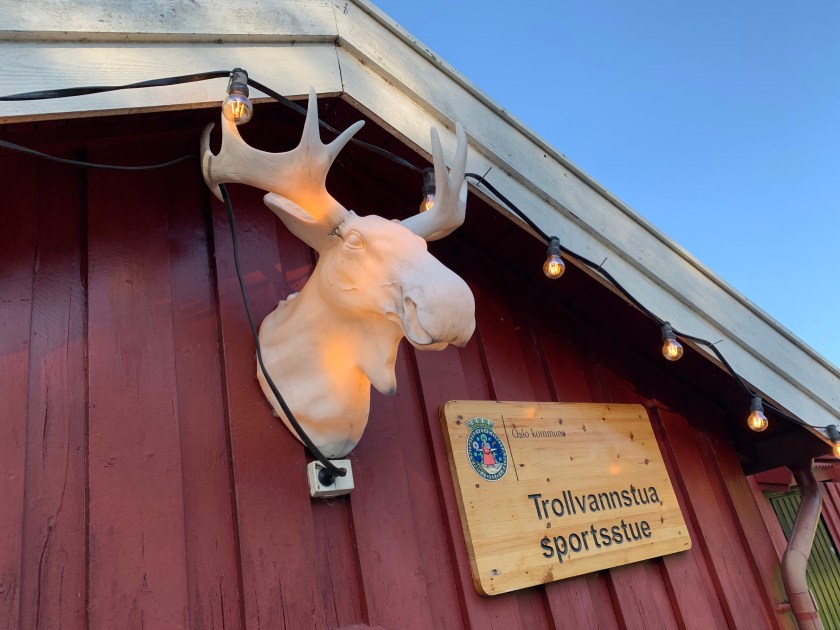 3D22F281-D14A-4E6D-843E-0B3BACEAD7E8