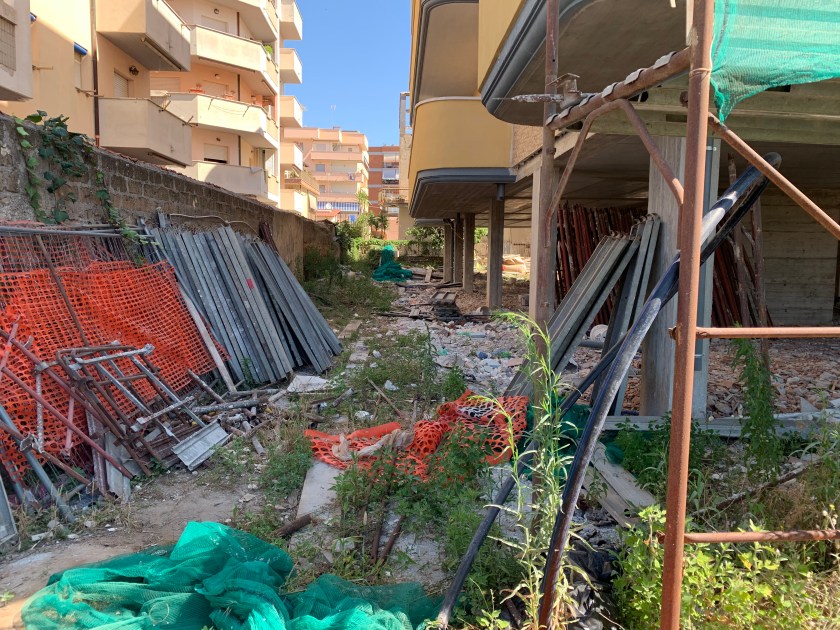 DD472F44-05B4-4EF1-8E3D-008578B42328