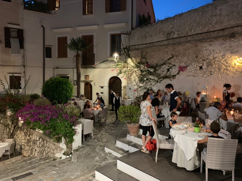 E67E908F-05EE-441B-A846-A25EF4E1DB46