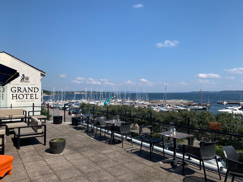 EAA38F59-37CC-4E5B-94B8-8675B5321217