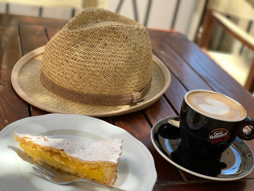 EEEFF0F0-000C-4770-BDF6-384AD08F572D