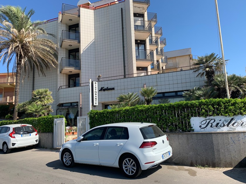 FE849604-EF99-4F34-B2EC-E25507145D39