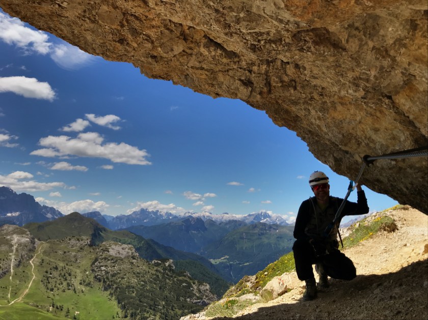 842DCE4A-8CF9-4831-BB72-2764C66BA4EB