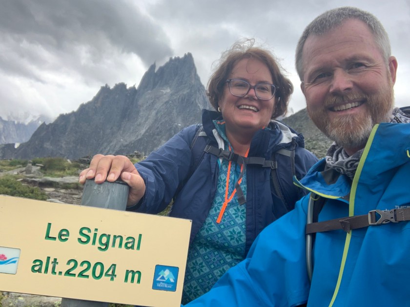 C8EF812E-0F81-4EF8-BBDB-A235E2278770