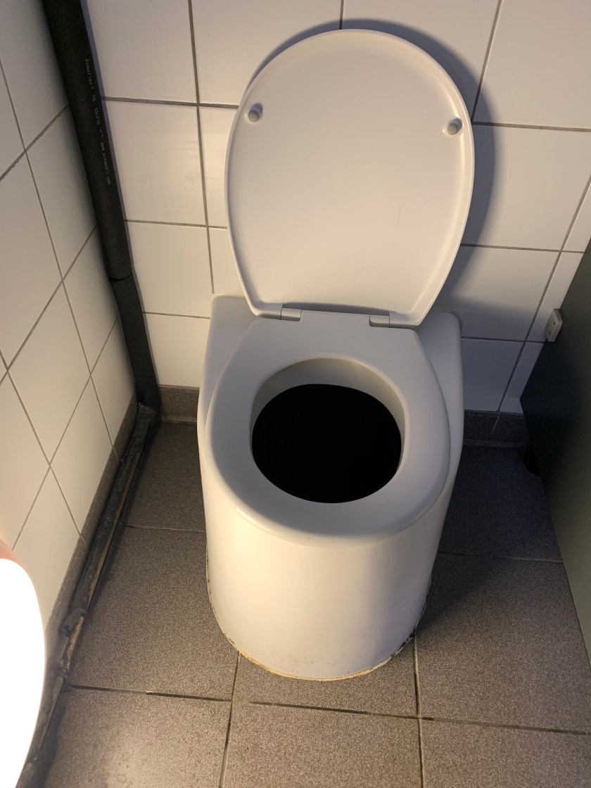 FFDB009A-BC5C-478B-B360-B3715D4E5971