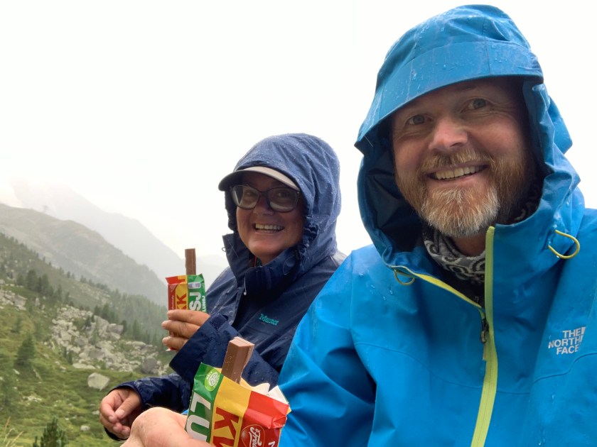 07B0E4A4-1B56-4832-A9AB-7B3528B2F941