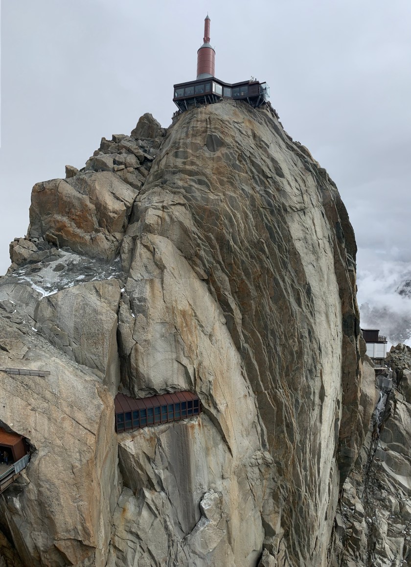 16F09EE1-B7E9-492F-9E57-5B8EA30E1C43