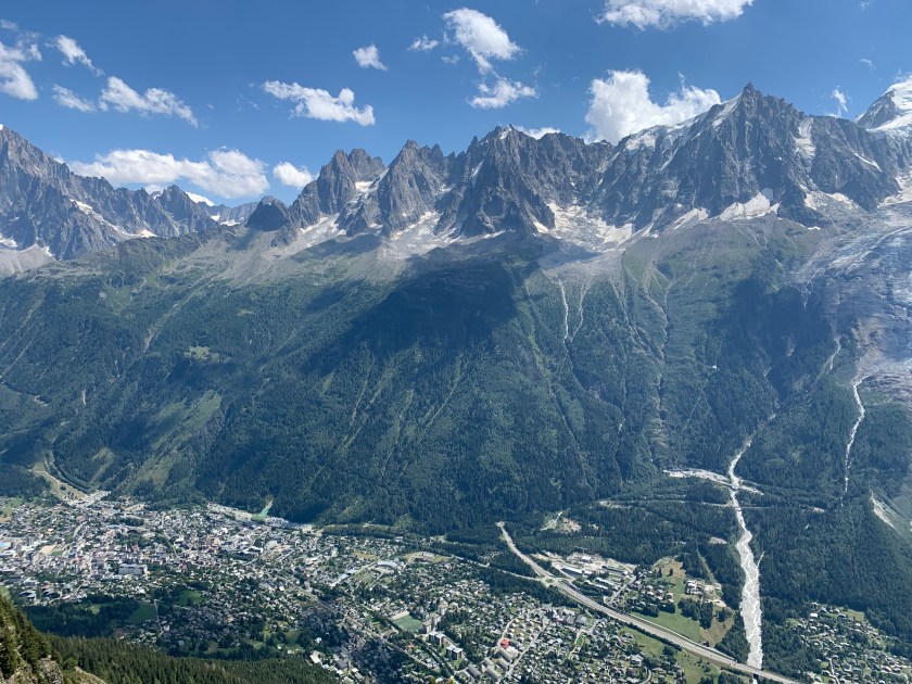 5C764838-AB1E-4A4A-8F14-009D2269046F